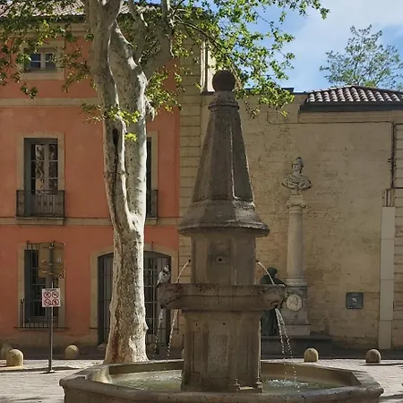 Les Arenes Wi-fi Climatisation Jardin Netflix 10 Mn Coeur De Villa